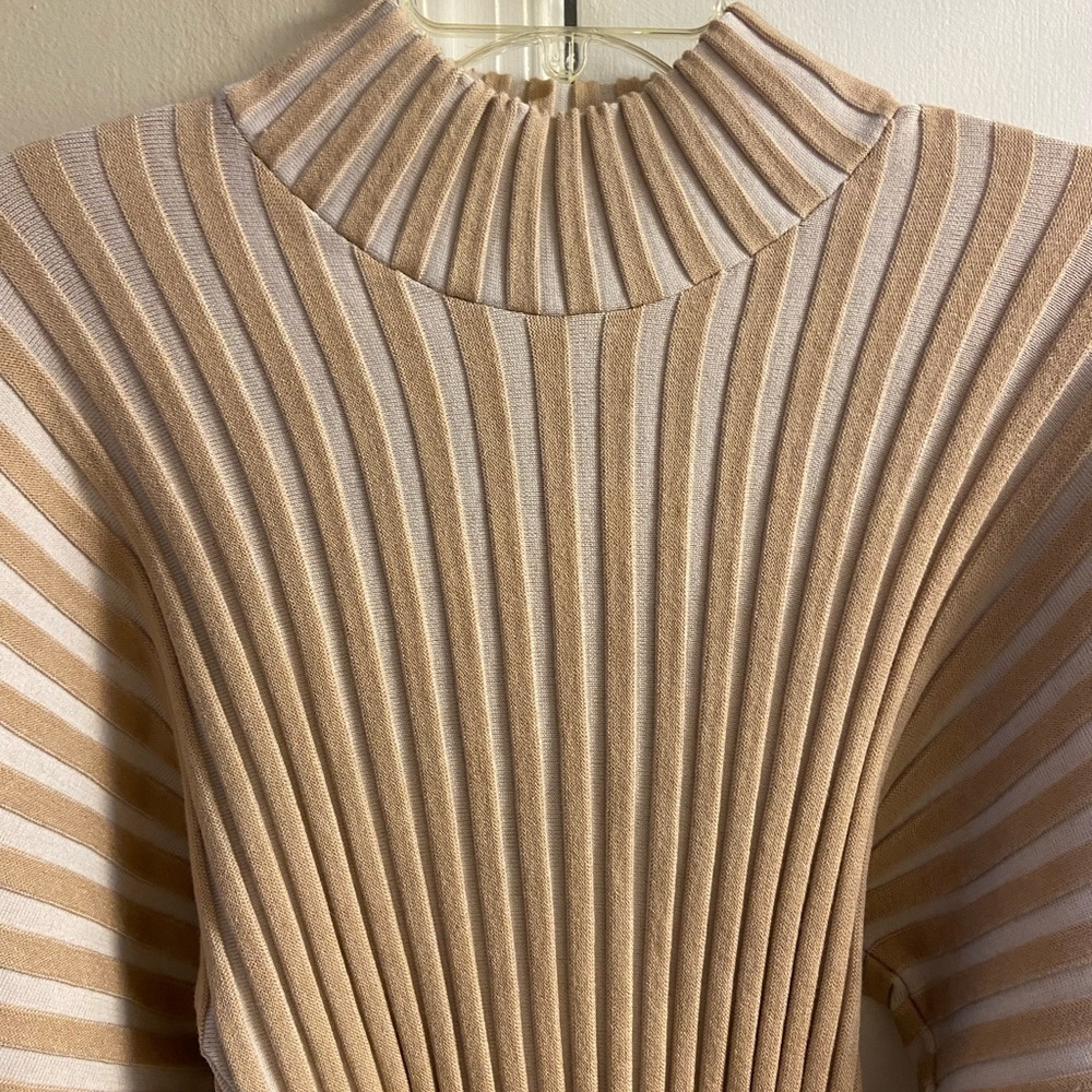 Free People Mad chill mock neck ribbed knit sweater balloon sleeves medium NWT - Picture 5 of 9
